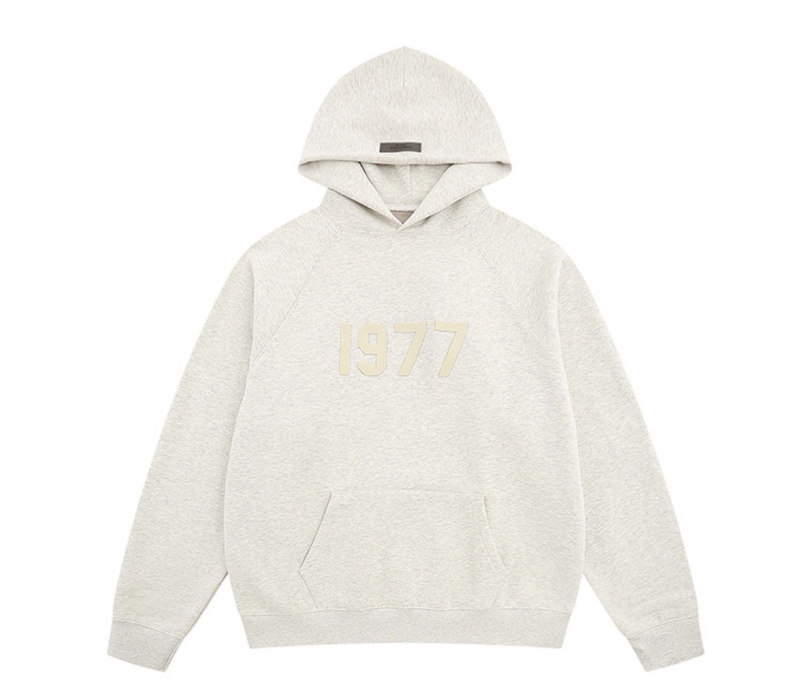 Essentials 1977 crème trui